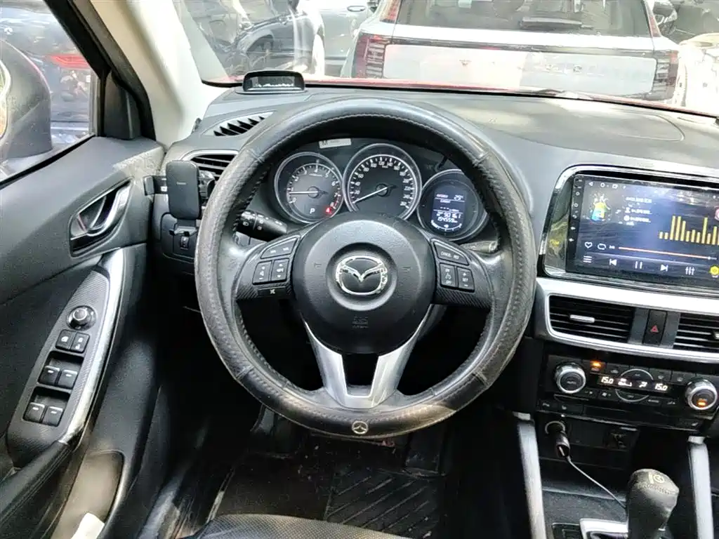 Mazda CX-5 2.0 L Auto 4 WD Luxury