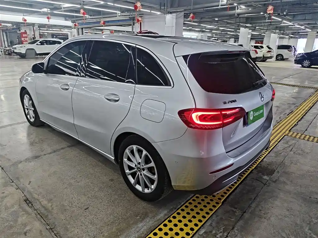 Mercedes-Benz B-Class B 200 Fashion