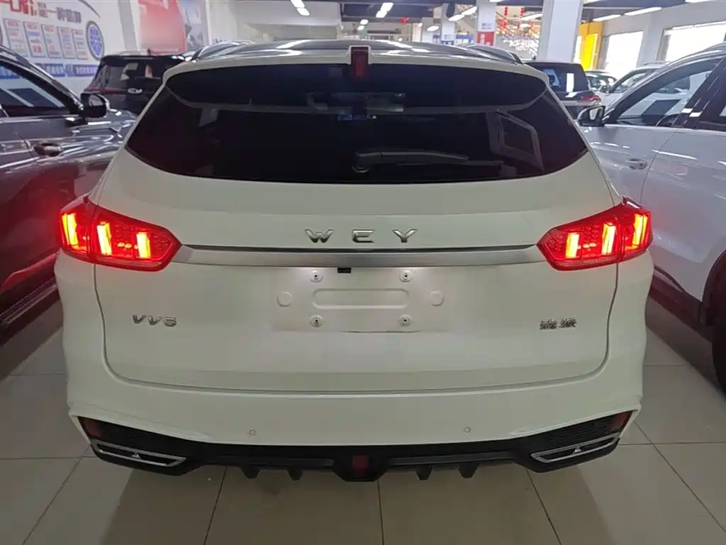 WEY VV5 1.5 T 2 WD Smart Pioneer
