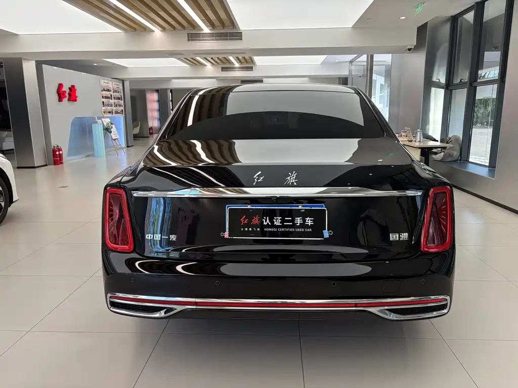 Hongqi Jinkuihua Guoya 3.0 T V6