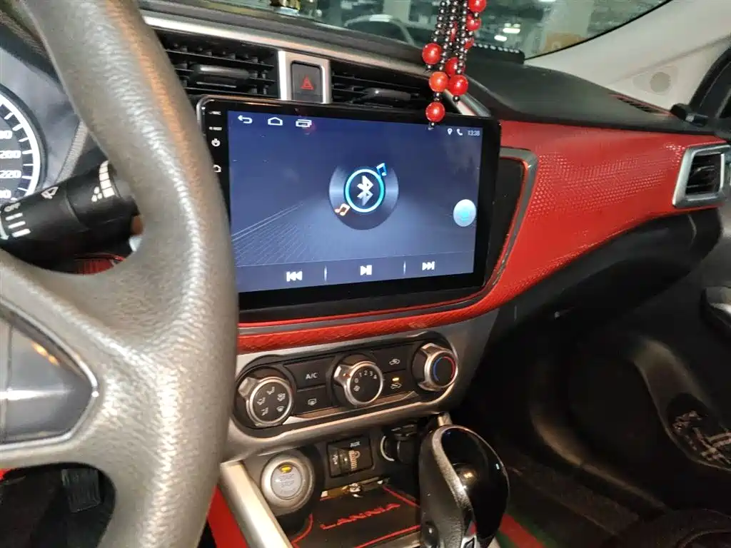 Lannia 蓝鸟 2016款 1.6 L CVT智炫版