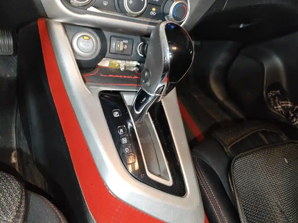 Lannia 蓝鸟 2016款 1.6 L CVT智炫版
