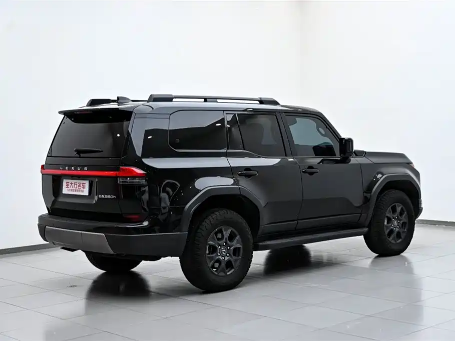 Lexus GX OVERTRAIL Far Peak