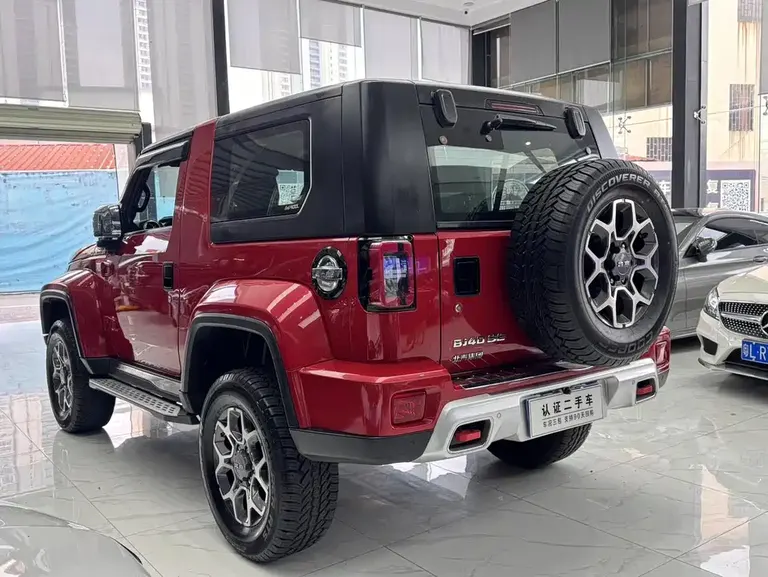 BAIC BJ40 2.0 T Auto 4 WD Tribute 2020 Swordsman