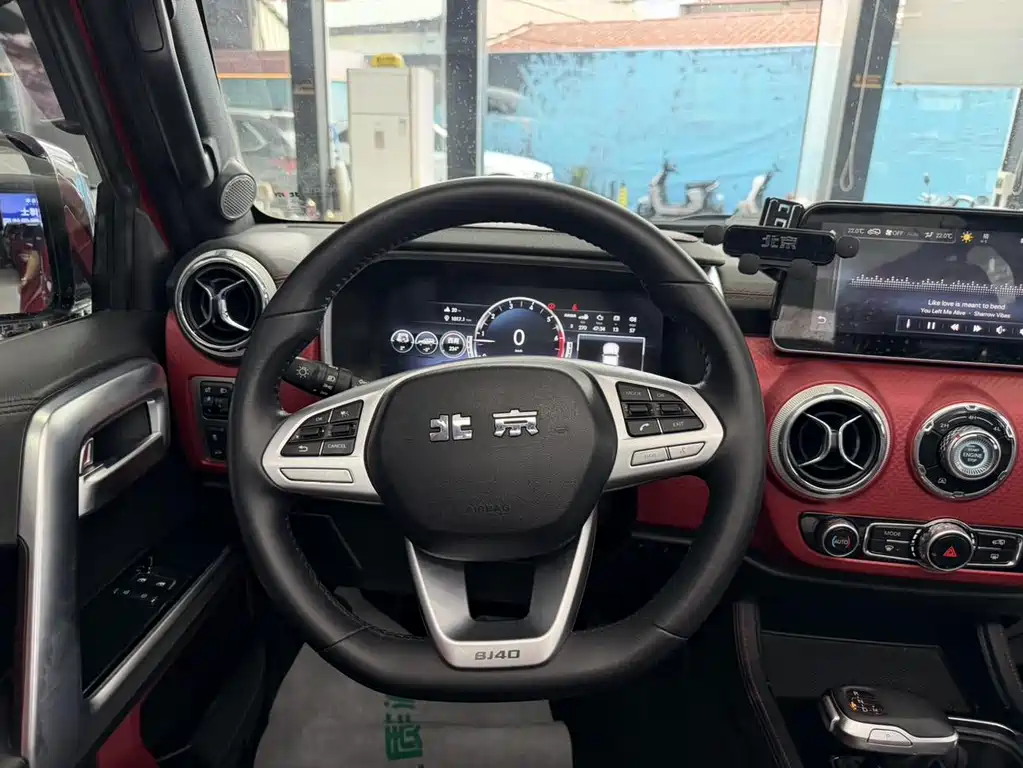 BAIC BJ40 2.0 T Auto 4 WD Tribute 2020 Swordsman