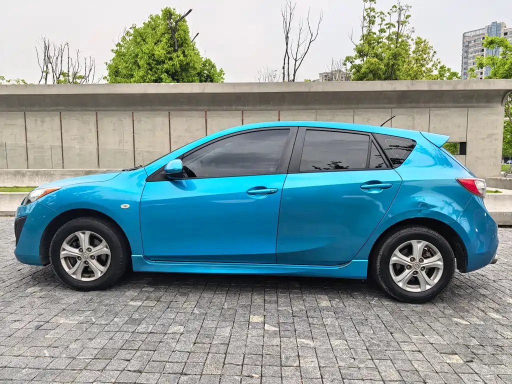 Mazda 3 Star Hatchback 1.6 L Auto Elite