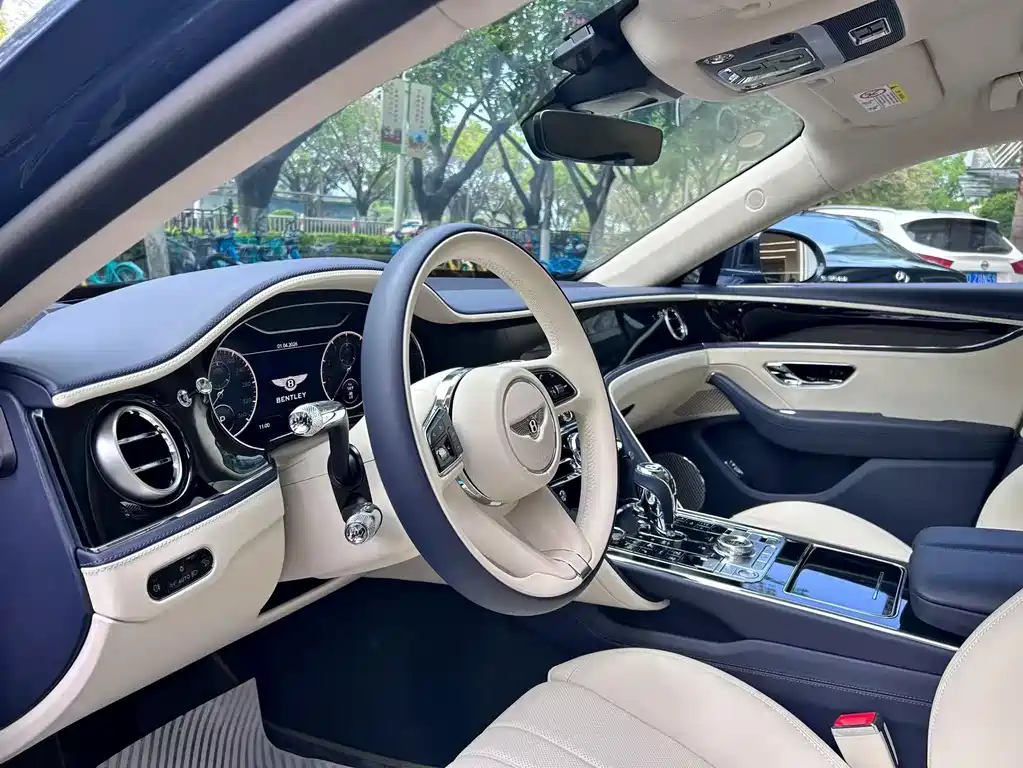 Flying Spur 4.0 T V8 Standard