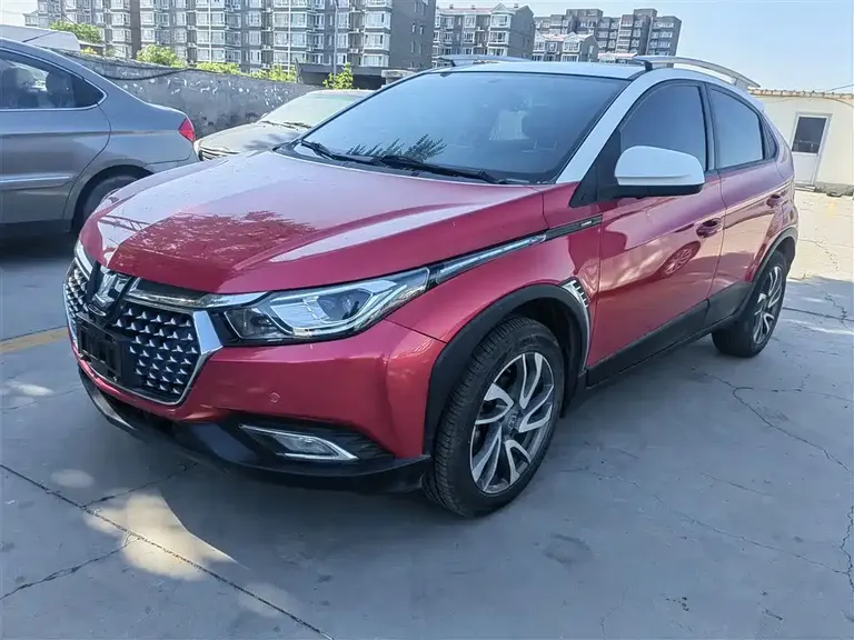 Luxgen U5 SUV U5 SUV 2017款 1.6 L CVT爵士版