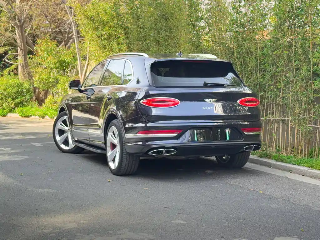 Bentayga PHEV 3.0 T PHEV