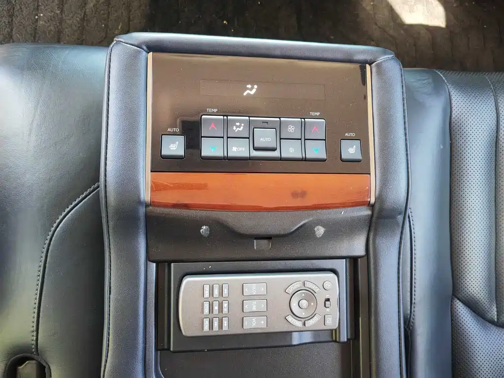 Lexus LX 570 Dynamic Luxury