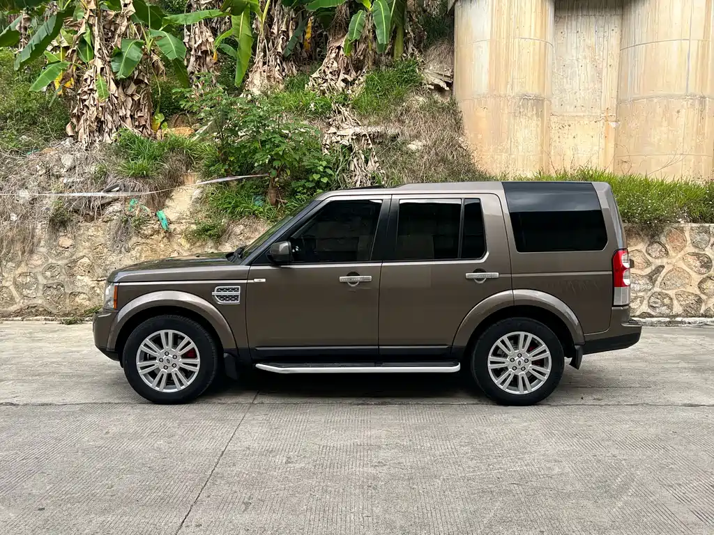 Discovery 3.0 SDV6 HSE Diesel