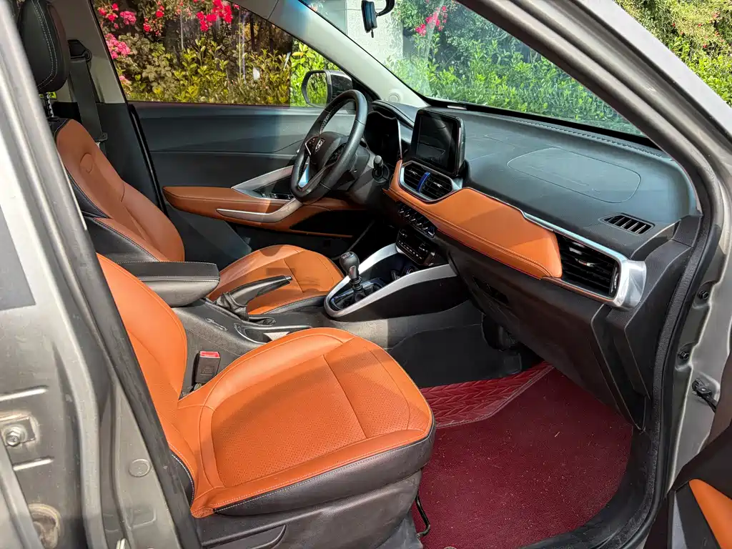 Baojun 510 1.5 L Manual Luxury