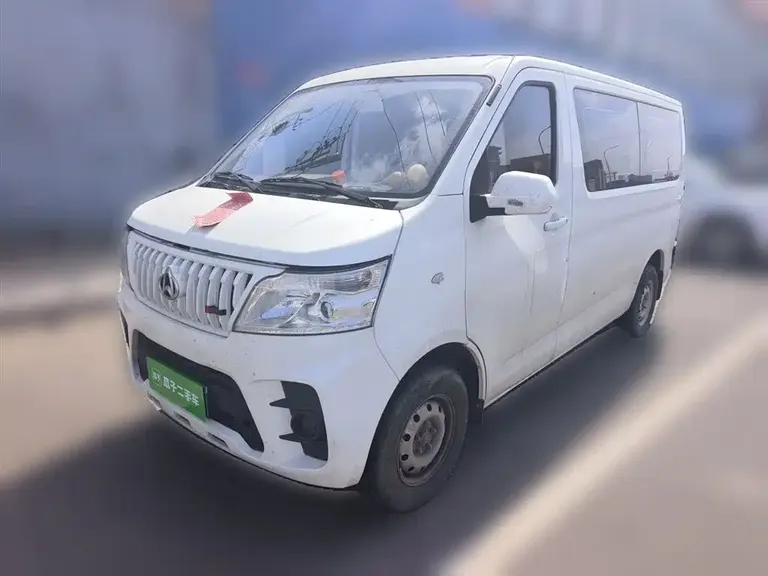 Changan Ruixing M60 1.5 L GDI Comfort Bus 6 7-seat