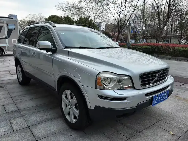 Volvo XC90 沃尔沃XC90 2009款 3.2 AWD运动版