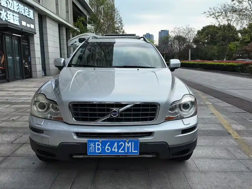 Volvo XC90 沃尔沃XC90 2009款 3.2 AWD运动版