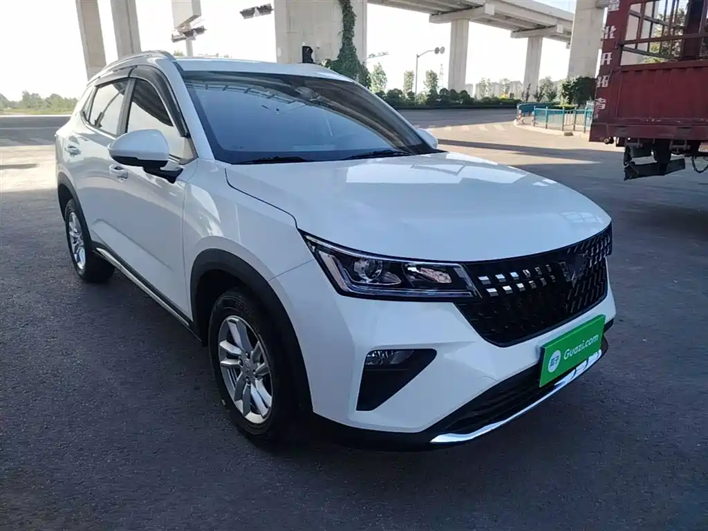 Wuling Xingchi 五菱星驰 2022款 1.5 L 手动自在型