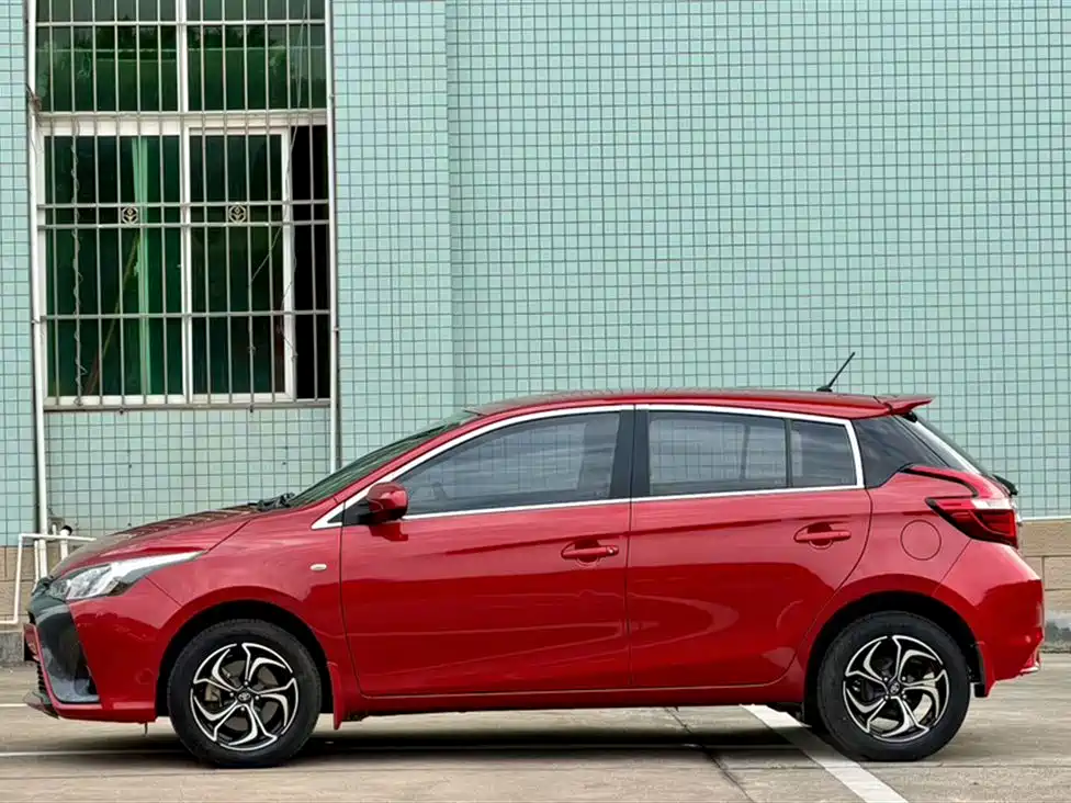 YARiS L Zhixuan 1.5 E CVT Charm Motion CN-VI