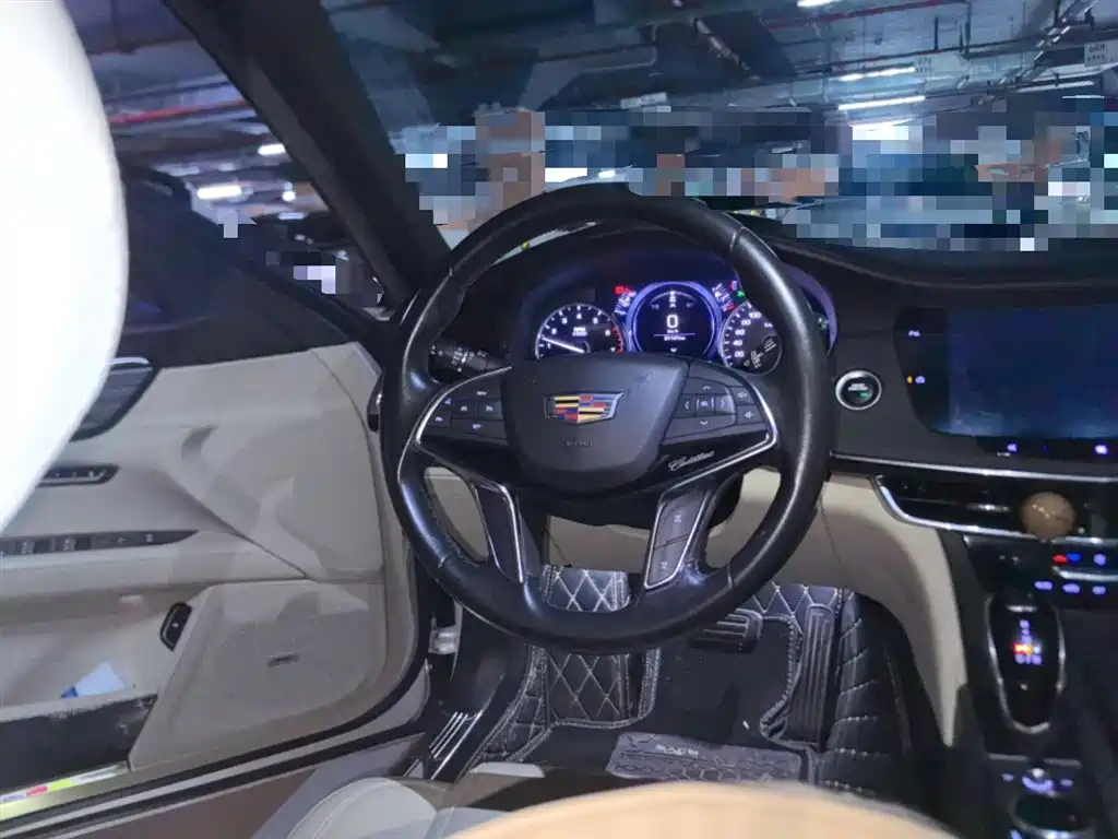 Cadillac CT6 28 T Fashion