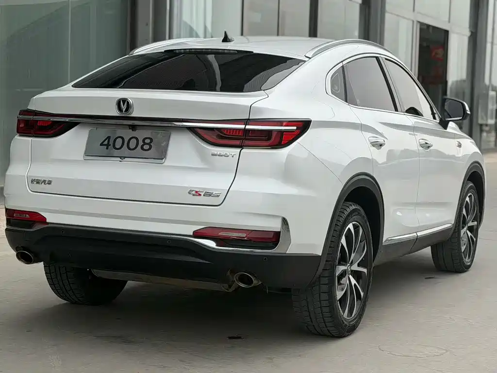 Changan CS85 Coupe 1.5 T DCT Motion CN-VI