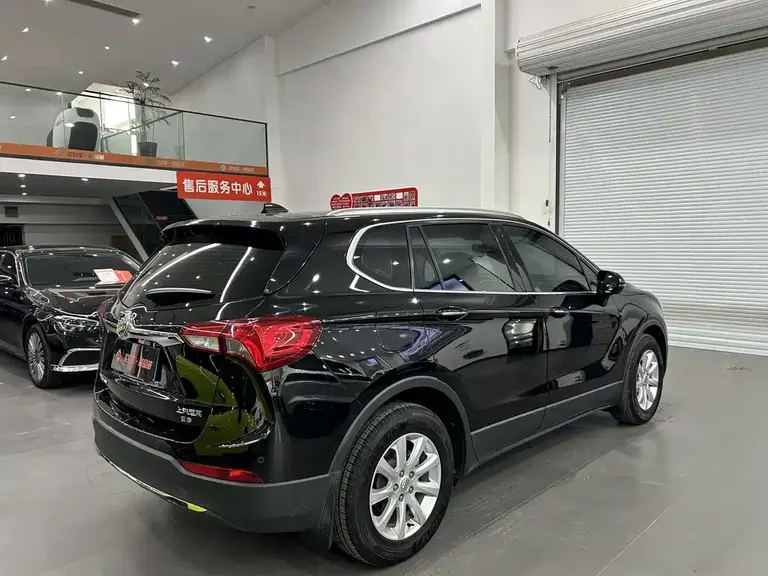 Buick Envision Plus 20 T 2 WD Elite CN-V