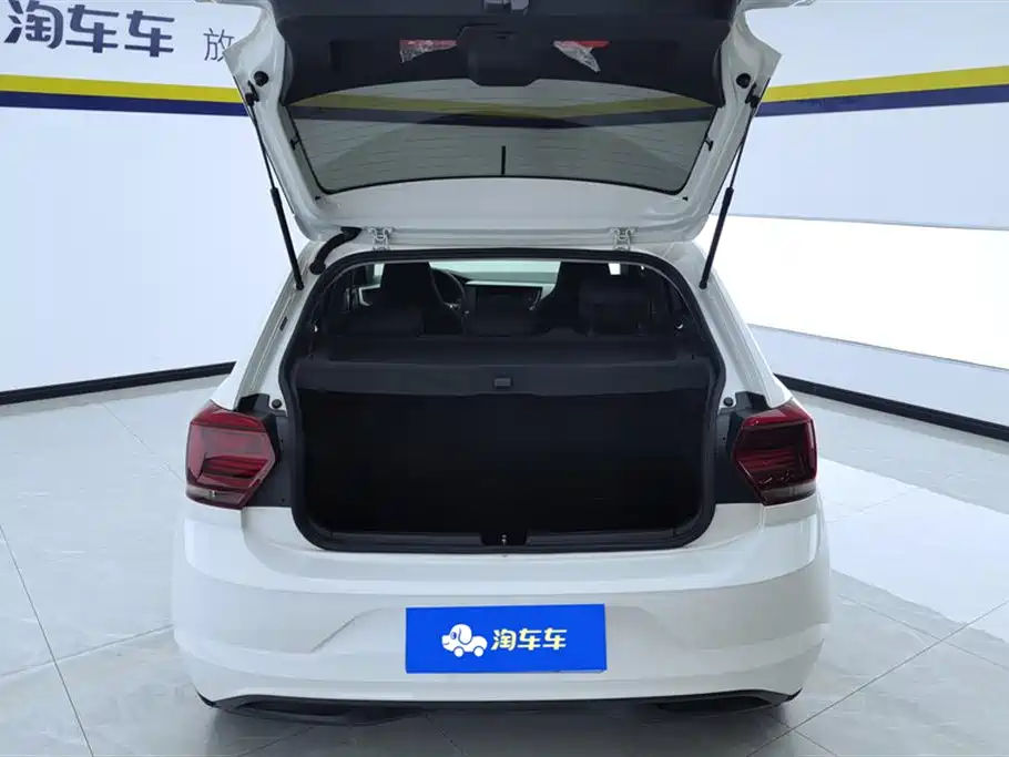 Polo Plus 1.5 L Auto Panoramic Pleasure