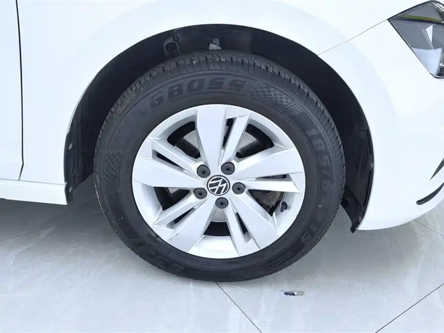 Polo Plus 1.5 L Auto Panoramic Pleasure
