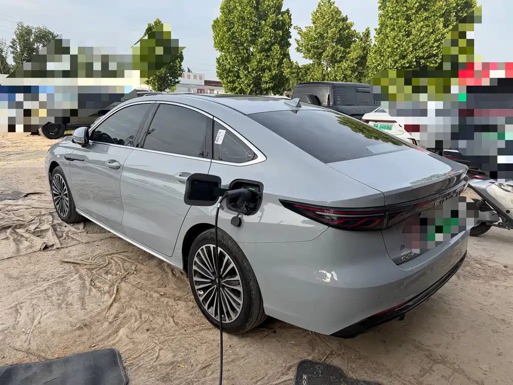 Fengyun A8 L 1.5 TGDI 145 km Comfort