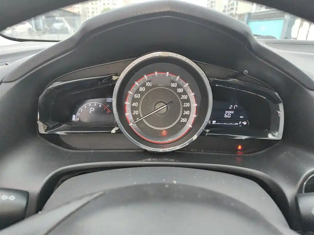 Mazda 3 Axela Sedan 1.5 L Auto Luxury