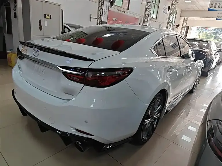 Mazda Atenza 2.5 L Blue Sky Sport