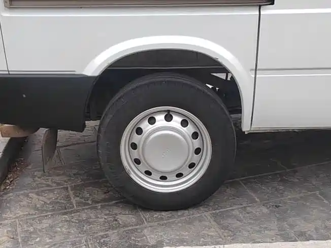 Transit Custom 特顺 2019款 2.8 T商运型短轴低顶6座国VI JX493