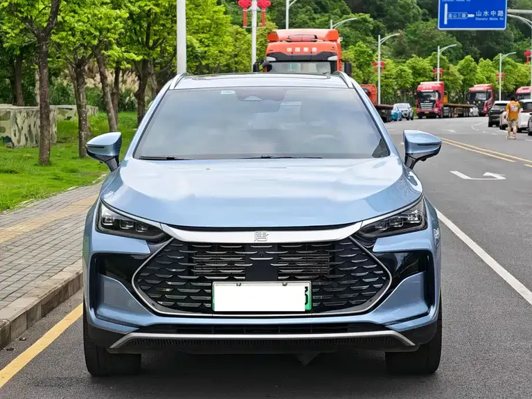 BYD Tang NEV DM-i Glory 112 KM Distinguished
