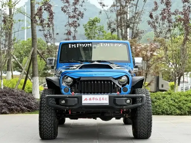 Jeep Wrangler 2.8 TD Sahara 4-door Comfort Enjoyment