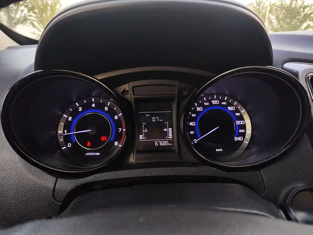 Changan CS15 1.5 L Manual Fashion