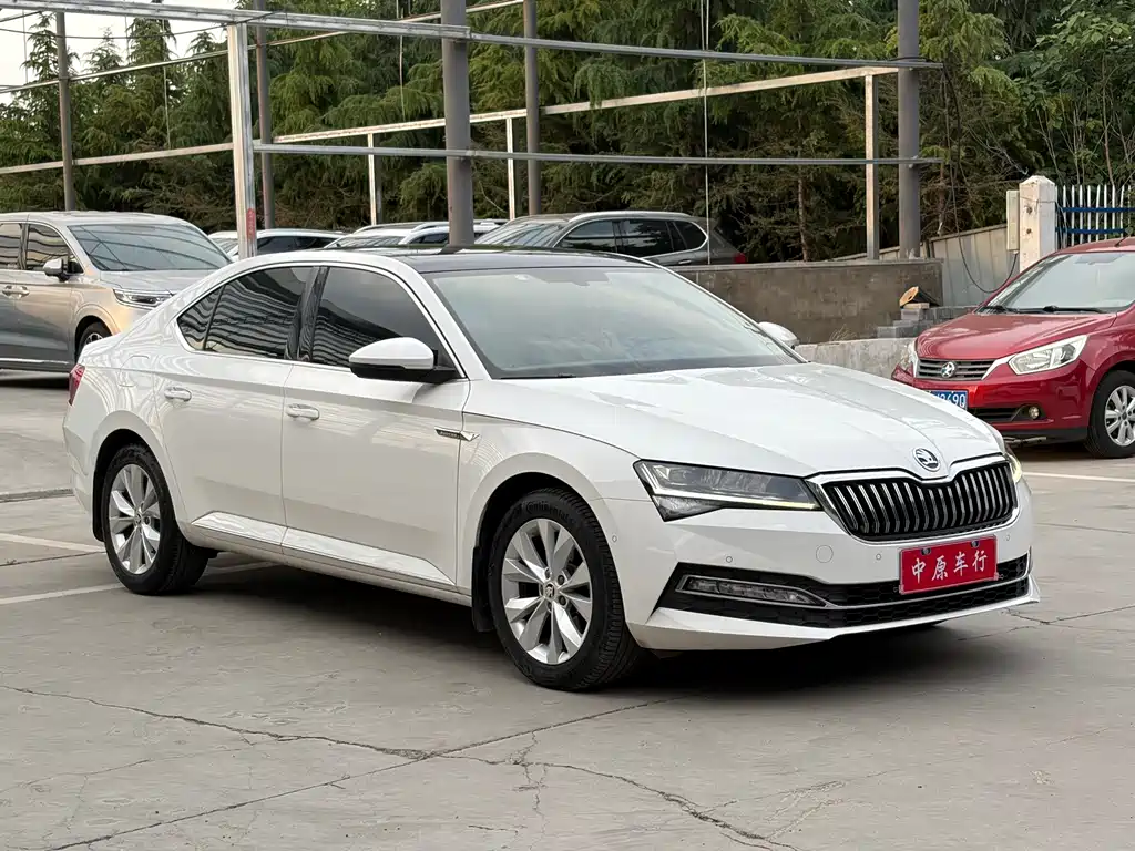 Superb 速派 2021款 TSI330 DSG舒适版