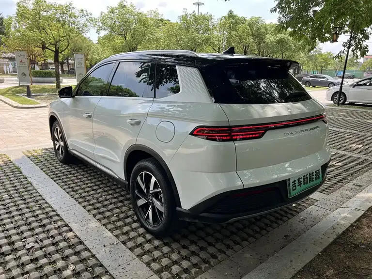 BYD Song Pro NEV Glory DM-i 71 KM Leading
