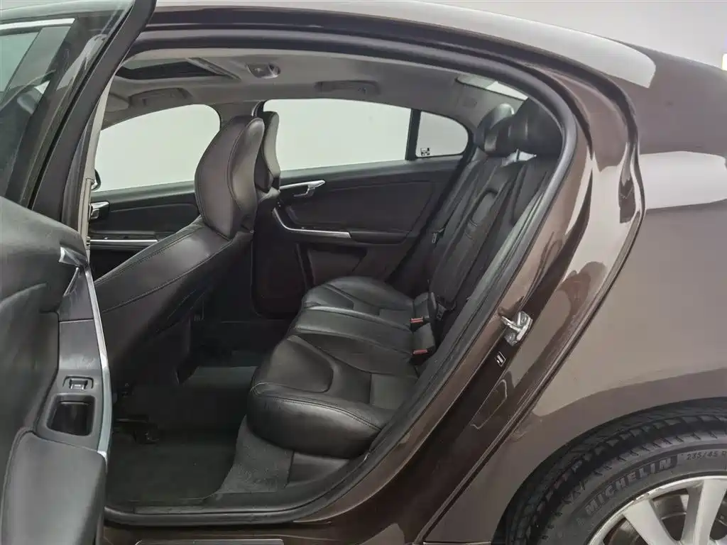 Volvo S60 S60 L T4 Smart Vision