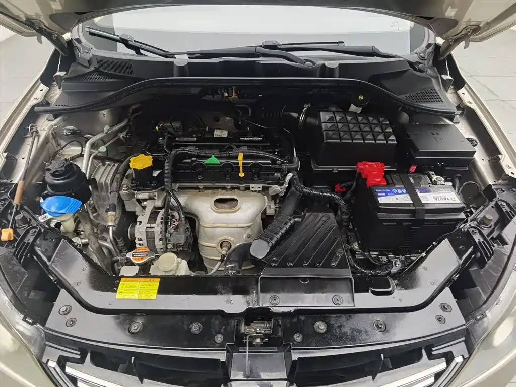 Roewe 350 荣威350 2015款 1.5 L 手动豪华天窗版