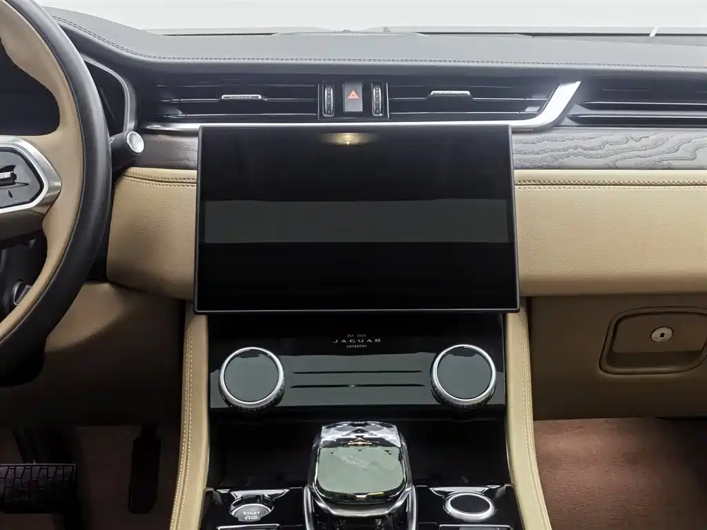 Jaguar XFL 2.0 T P250 2 WD Premium Luxury