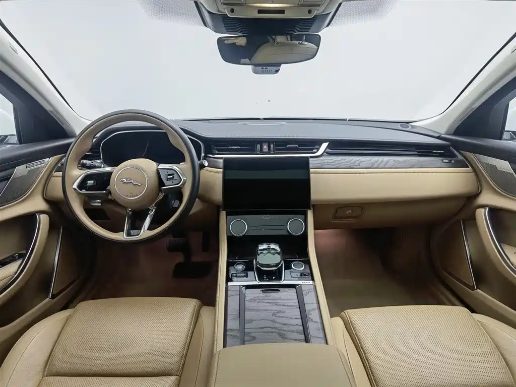 Jaguar XFL 2.0 T P250 2 WD Premium Luxury