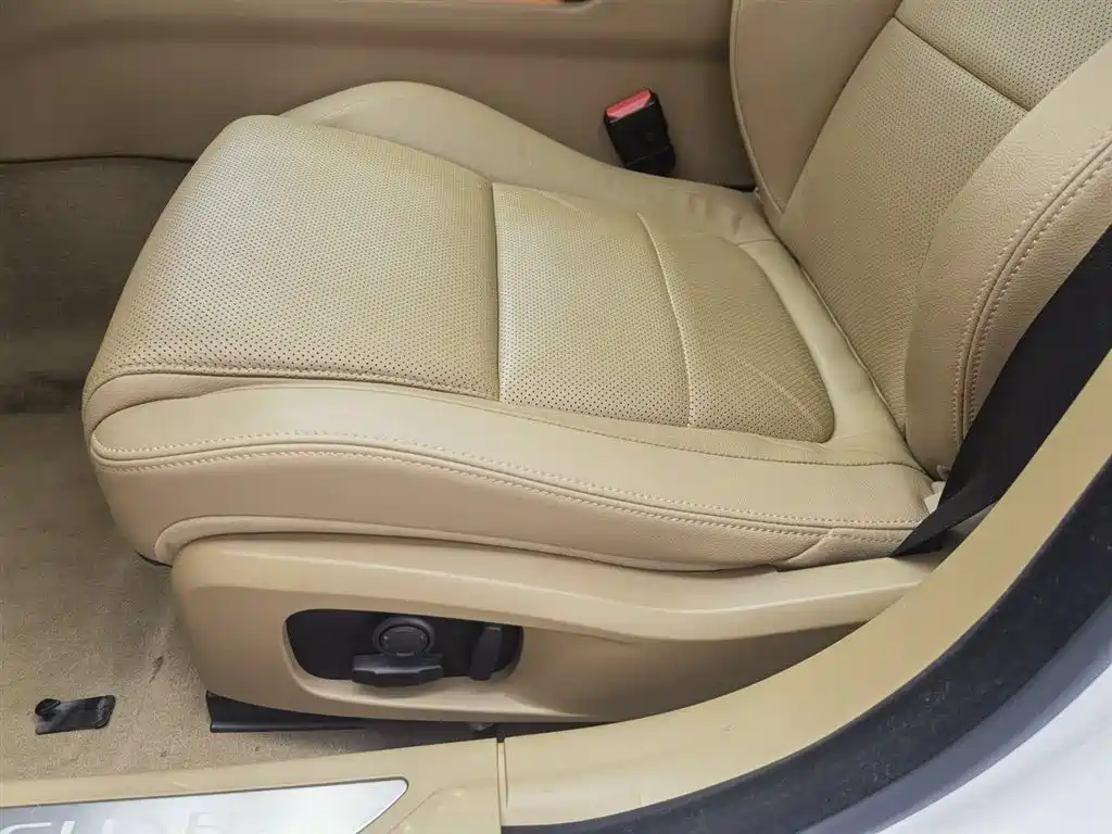 Jaguar XFL 2.0 T P250 2 WD Premium Luxury