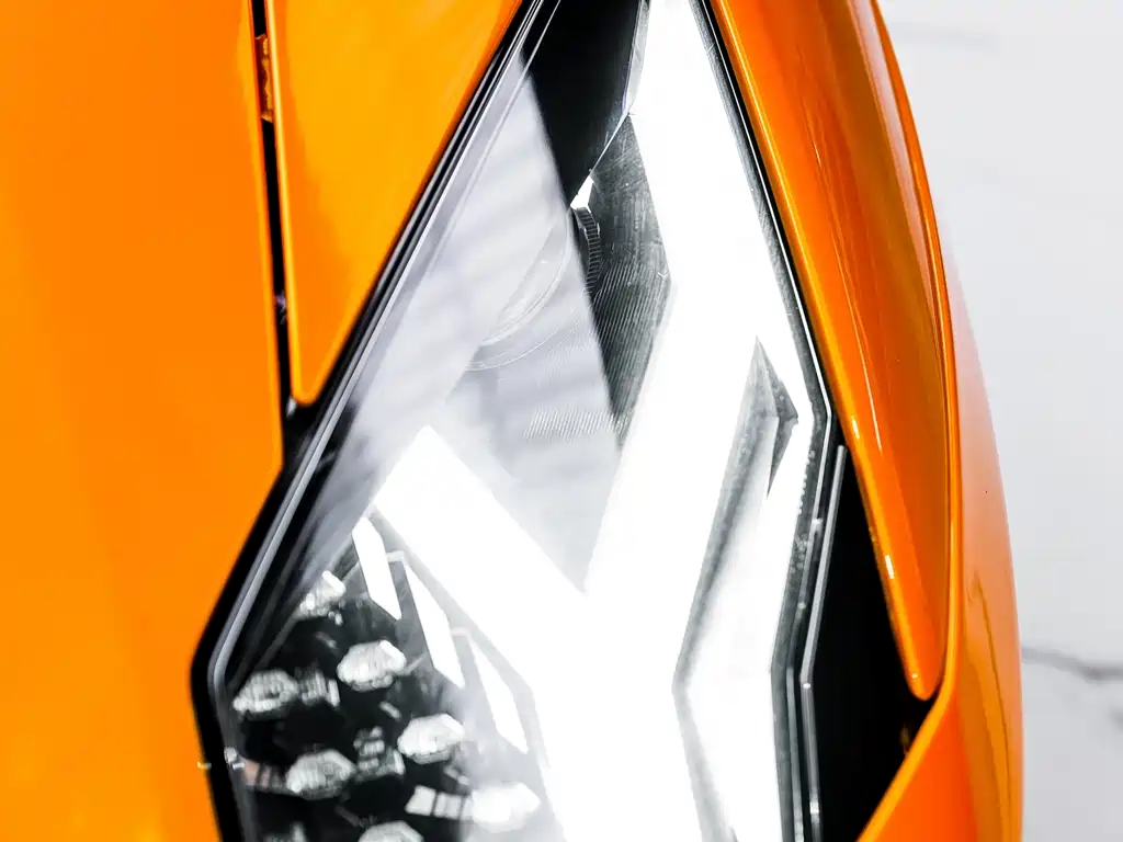 Aventador LP 700-4