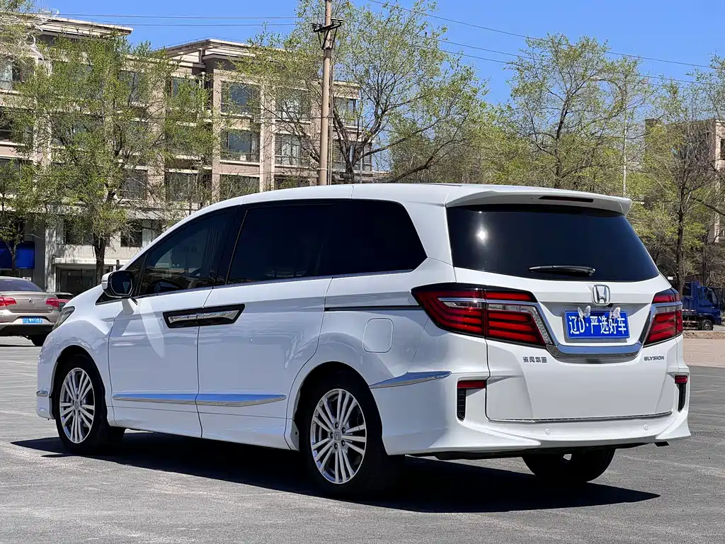 Elysion 2.4 L Comfort