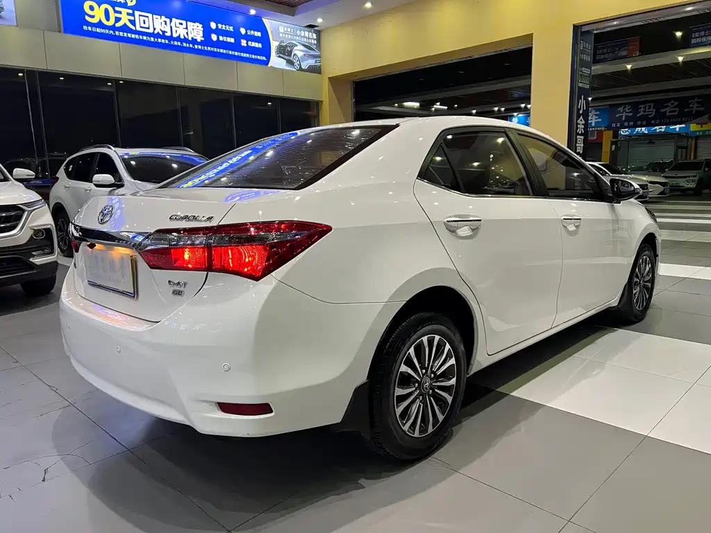 Corolla Facelift 1.2 T S-CVT GL
