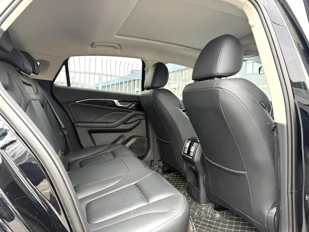 Besturn B70 3 rd Gen 1.5 T Auto Smooth Enjoyment