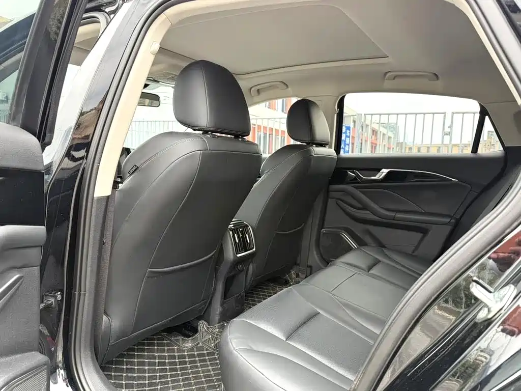 Besturn B70 3 rd Gen 1.5 T Auto Smooth Enjoyment
