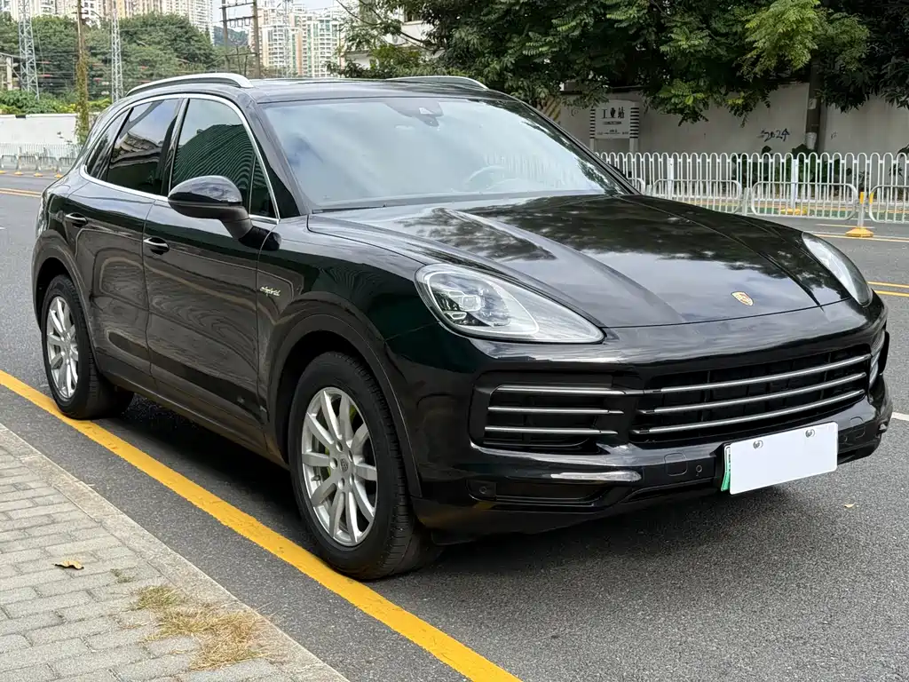 Cayenne NEV Cayenne E-Hybrid 2.0 T