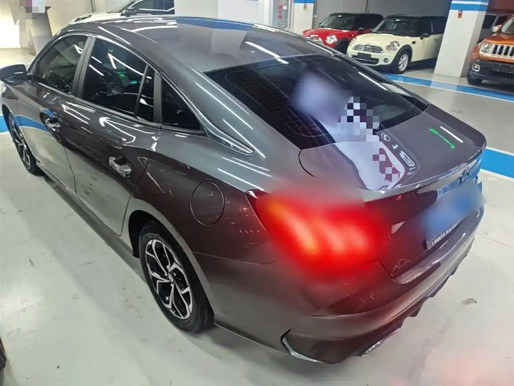MG5 Facelift 180 DVVT CVT Youth Luxury