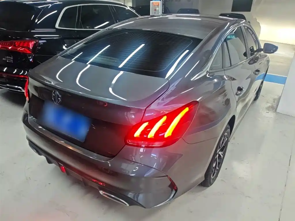 MG5 Facelift 180 DVVT CVT Youth Luxury