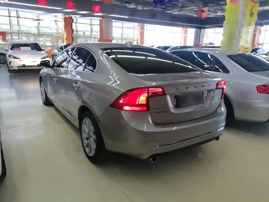 Volvo S60 S60 L T4 Smart Vision