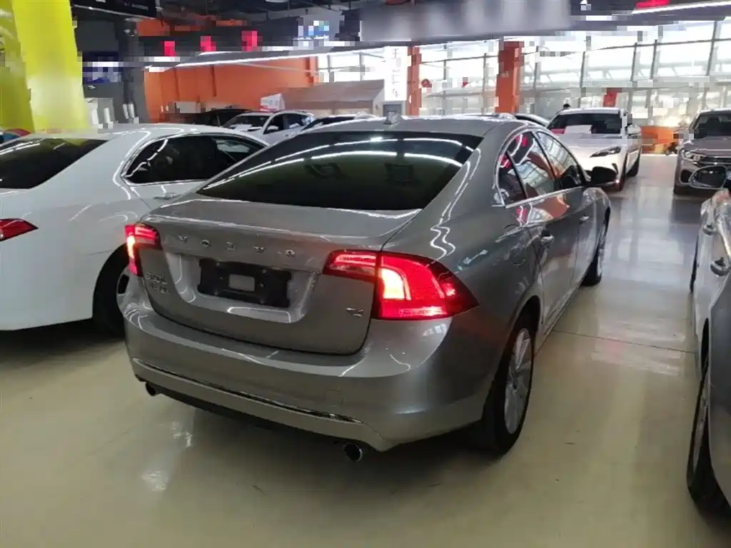 Volvo S60 S60 L T4 Smart Vision